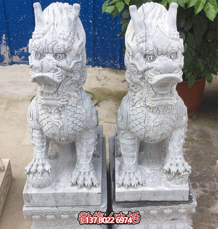 神麒麟石雕——來(lái)自神秘景區(qū)的精美石雕藝術(shù) 神麒麟石雕——來(lái)自神秘景區(qū)的精美石雕藝術(shù)