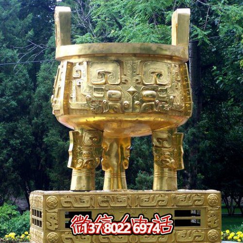 大型噴金漆鑄銅鼎，精美園林裝飾